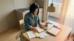 老後のお金、みんなは実際いくら?65歳以上世帯の貯蓄・生活費・年金を数字でやさしく整理